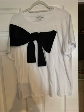 CeCe White Crewneck Tee